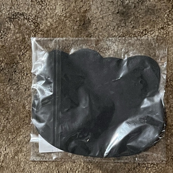 NEW Hello Kitty Mouse Pad in Pink - Picture 2 of 2